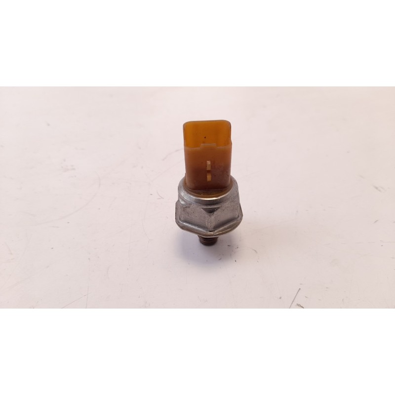 Recambio de sensor presion para ford fiesta (ccn) 1.5 tdci cat referencia OEM IAM 9676643880 85PP5201 