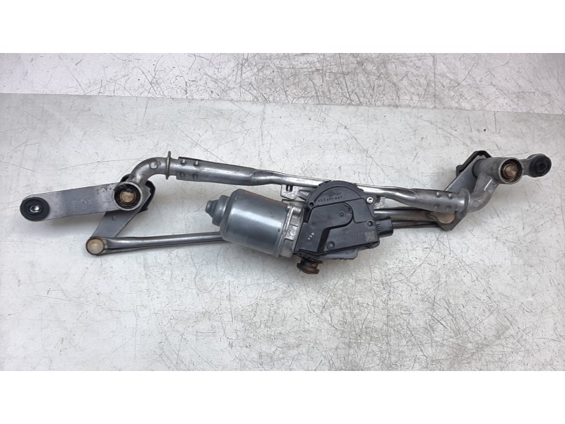Recambio de motor limpia delantero para jeep cherokee 2.0 m-jet cat referencia OEM IAM 68102175AA  