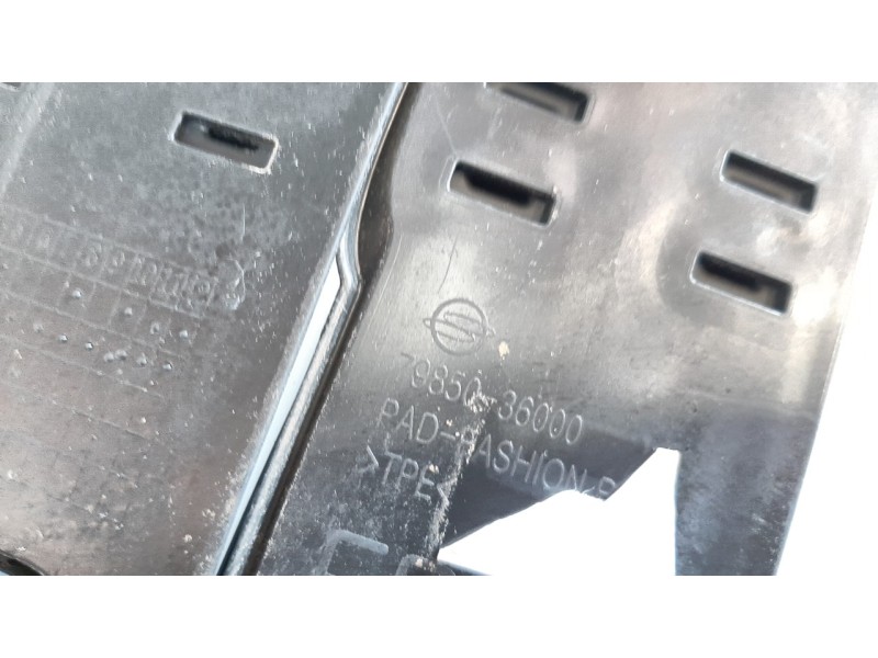 Recambio de barras techo para ssangyong rexton limited 4x4 referencia OEM IAM 7985036000  