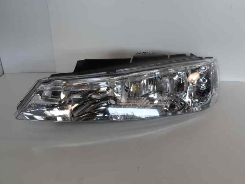 Recambio de faro izquierdo para peugeot 406 berlina (s1/s2) referencia OEM IAM 2741850 10117221002 PG0594904