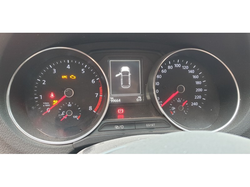 volkswagen polo (6c1) del año 2015