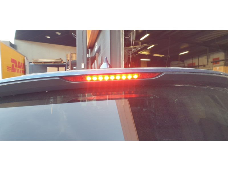 Recambio de luz central de freno para mazda cx-5 evolution 2wd referencia OEM IAM K12351580  