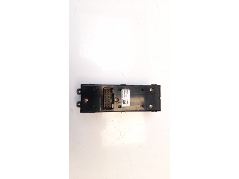 Recambio de mando elevalunas delantero izquierdo para kia cee´d 1.6 crdi cat referencia OEM IAM 93570A2000 49D4901000 