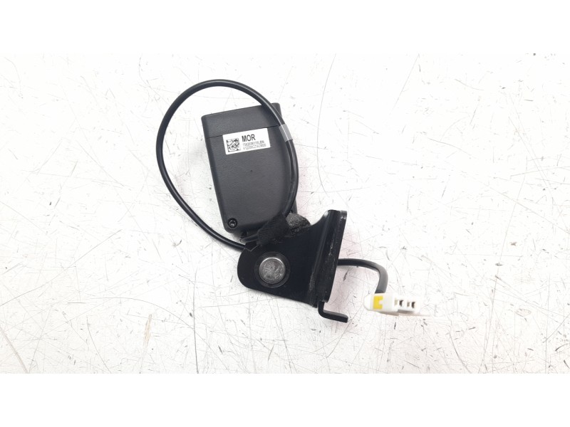 Recambio de cinturon seguridad trasero derecho para ssangyong rexton limited 4x4 referencia OEM IAM 7562036110LBN  