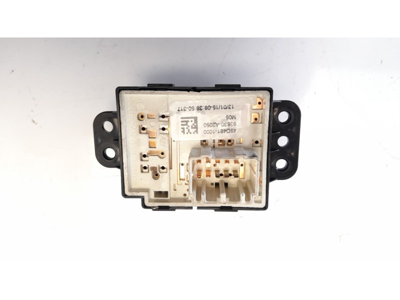 Recambio de mando retrovisor para kia cee´d 1.6 crdi cat referencia OEM IAM 49D4811000  