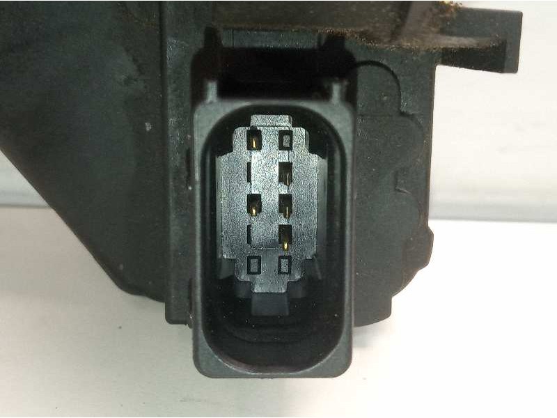 Recambio de cerradura puerta trasera izquierda para opel insignia berlina cosmo referencia OEM IAM 13503177 3023753E01S 