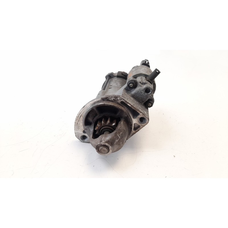Recambio de motor arranque para kia cee´d 1.6 crdi cat referencia OEM IAM 361002A500 ARF320404 