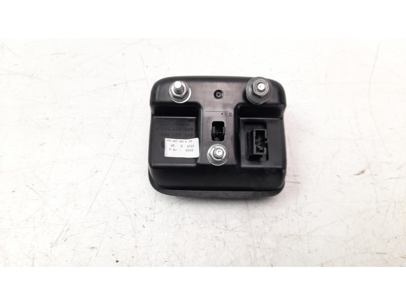 Recambio de maneta exterior porton para seat leon sportstourer (kl8) referencia OEM IAM 5FE827565B  