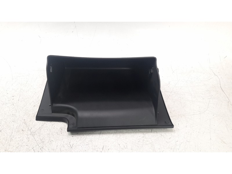 Recambio de guantera para ssangyong rexton limited 4x4 referencia OEM IAM 7771036000  