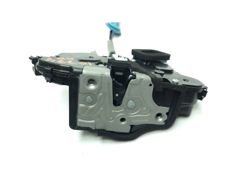 Recambio de cerradura puerta delantera derecha para volkswagen t-cross 1.0 tsi referencia OEM IAM 10B837016  