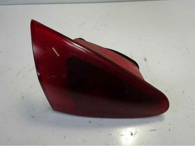 Recambio de piloto trasero izquierdo para alfa romeo 147 (190) 1.9 jtd distinctive referencia OEM IAM 0000046556348 103F01101553