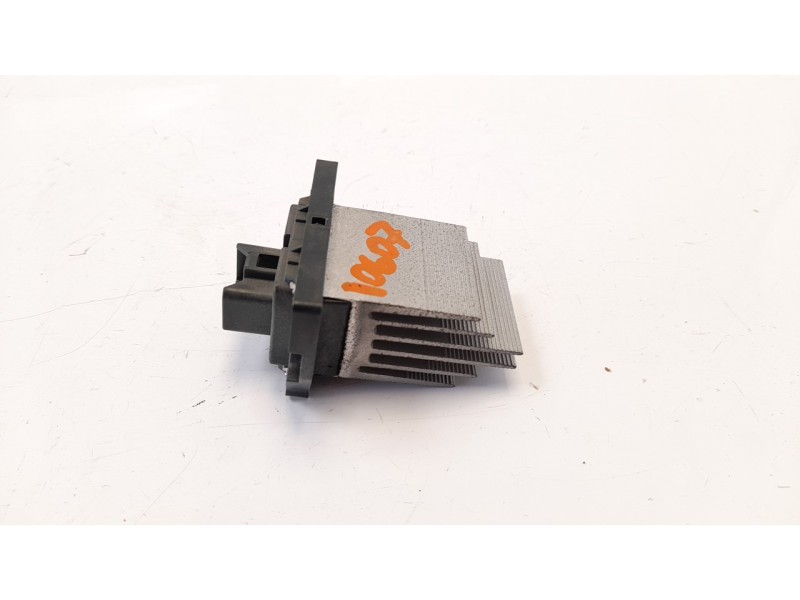 Recambio de resistencia calefaccion para kia cee´d 1.6 crdi cat referencia OEM IAM 971621UAA0  