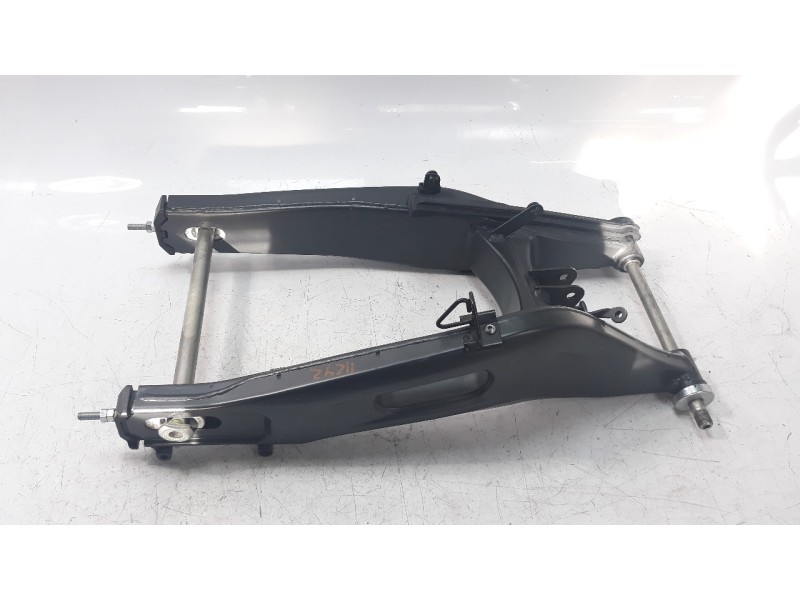 Recambio de puente trasero para yamaha yzf-r6 referencia OEM IAM BEB2211000P0  