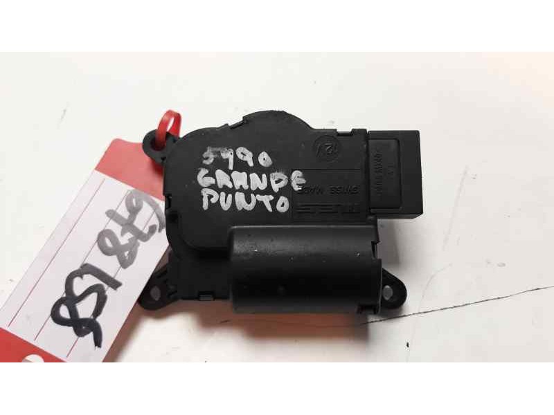 Recambio de motor calefaccion para fiat punto berlina (176) 55 s referencia OEM IAM A21101200  