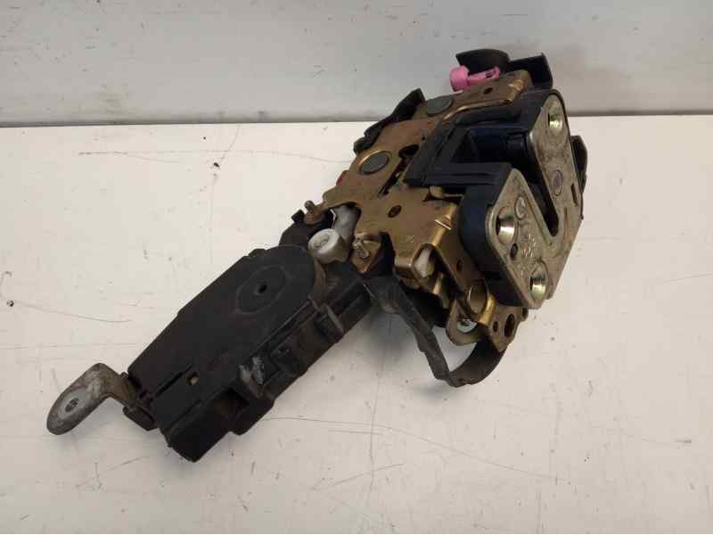 Recambio de cerradura puerta delantera derecha para subaru legacy berl./familiar b12 (be/bh) 2.5 16v cat referencia OEM IAM   