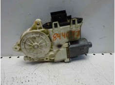 Recambio de motor elevalunas trasero izquierdo para citroen c4 berlina sx referencia OEM IAM 0130822239 1137328165 