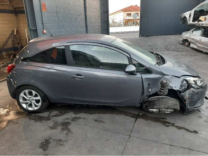 opel corsa e del año 2016