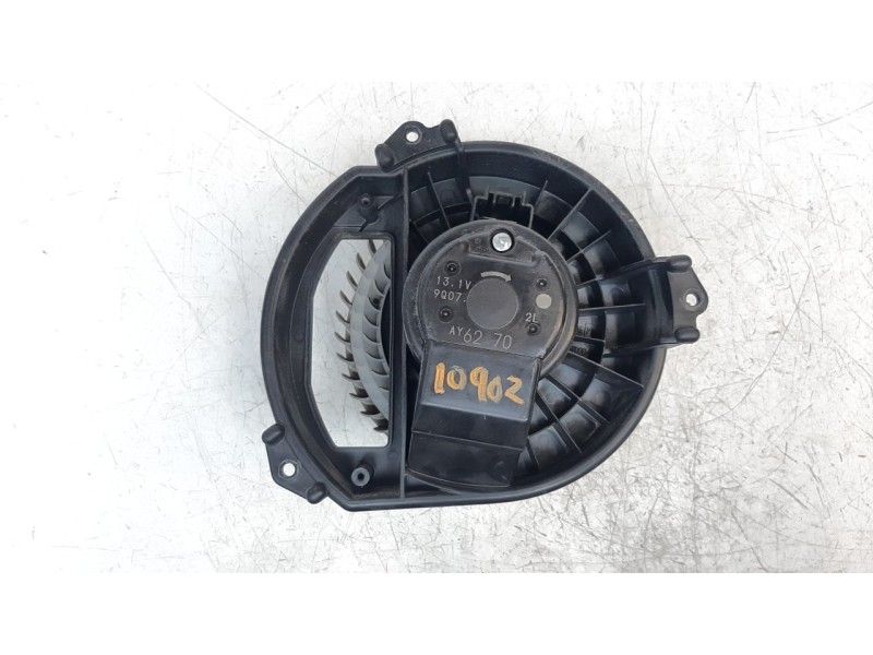 Recambio de ventilador calefaccion para jeep cherokee 2.0 m-jet cat referencia OEM IAM 68223053AC  