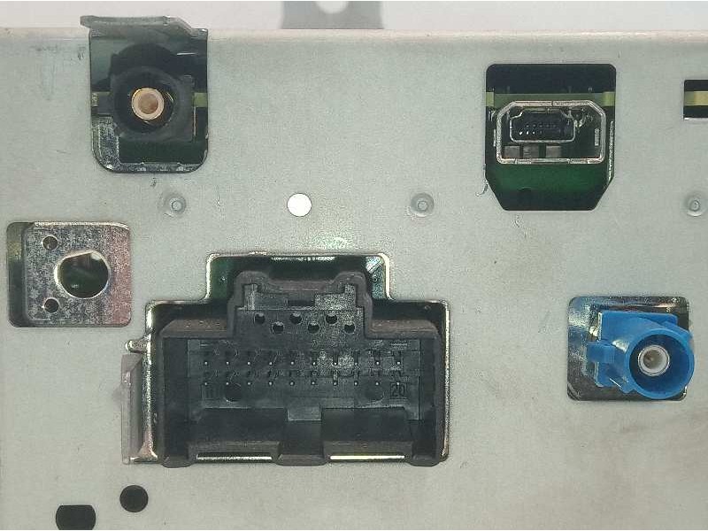 Recambio de sistema navegacion gps para opel insignia berlina cosmo referencia OEM IAM 13315944 13223793 13277913