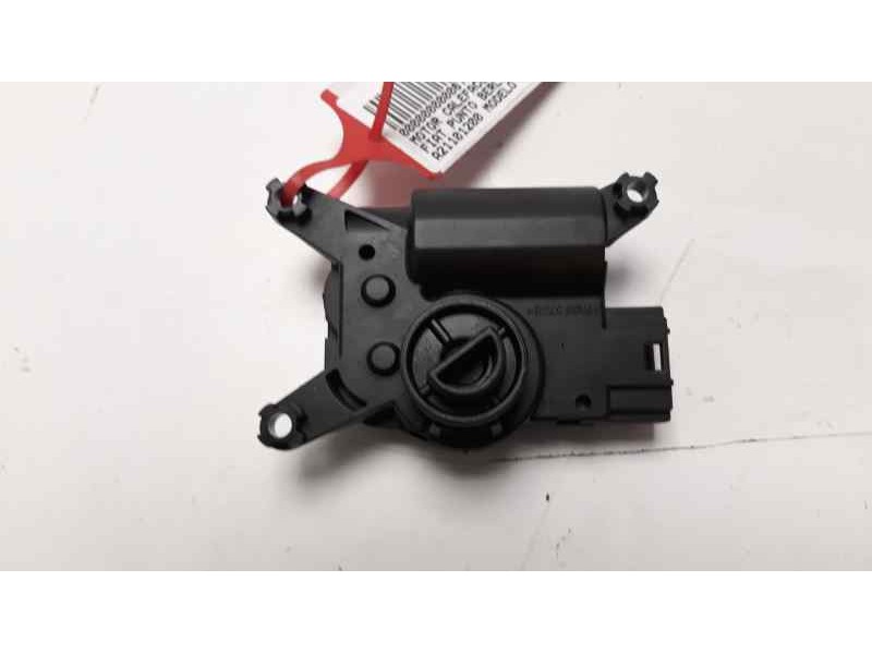 Recambio de motor calefaccion para fiat punto berlina (176) 55 s referencia OEM IAM A21101200  