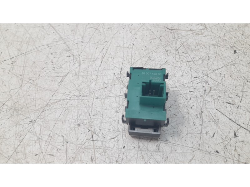 Recambio de interruptor para citroen c4 berlina e-feel referencia OEM IAM 9830745880  