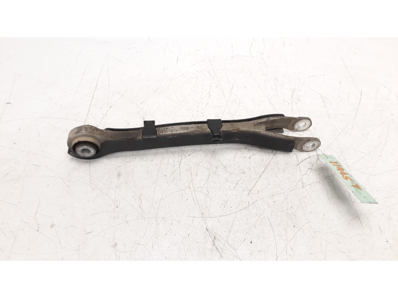 Recambio de brazo suspension inferior trasero izquierdo para mercedes-benz clase c (w204) berlina 2.2 cdi cat referencia OEM IAM