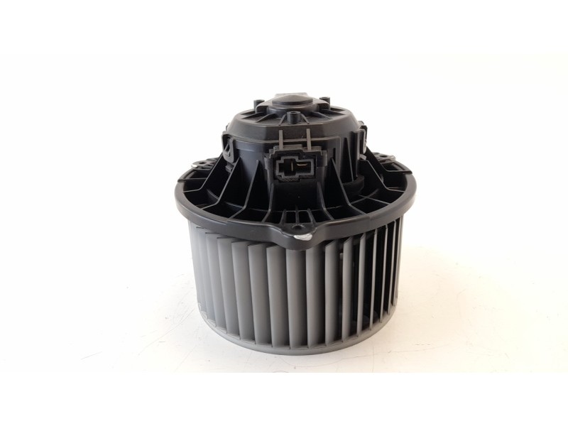 Recambio de ventilador calefaccion para kia cee´d 1.6 crdi cat referencia OEM IAM F0053B2474  