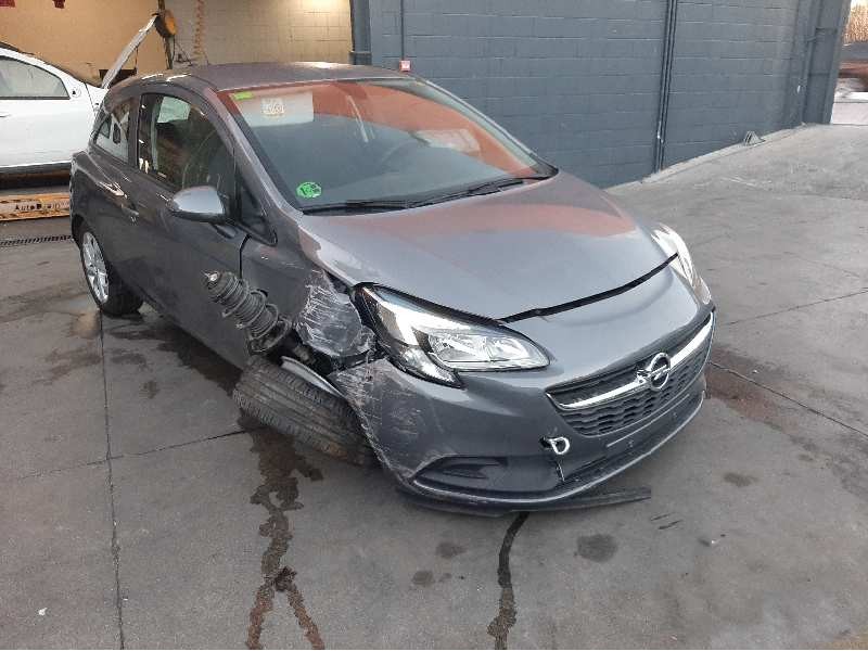 opel corsa e del año 2016
