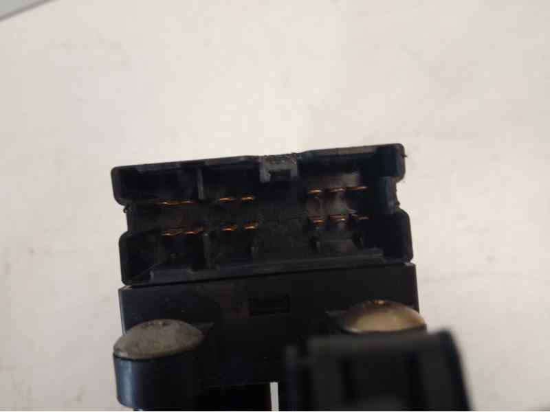 Recambio de mando elevalunas delantero izquierdo para subaru legacy berl./familiar b12 (be/bh) 2.5 16v cat referencia OEM IAM   