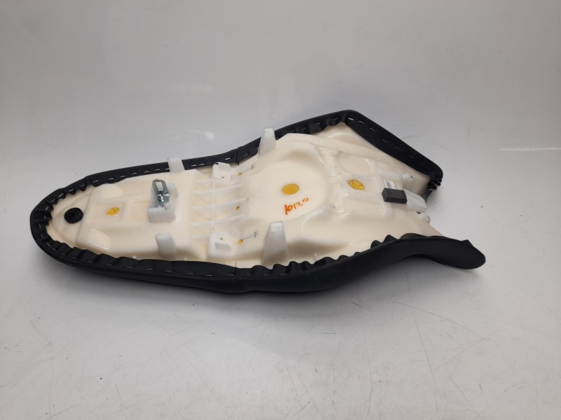 Recambio de asiento para kawasaki versys 650 versys 650 referencia OEM IAM 530660443MA  