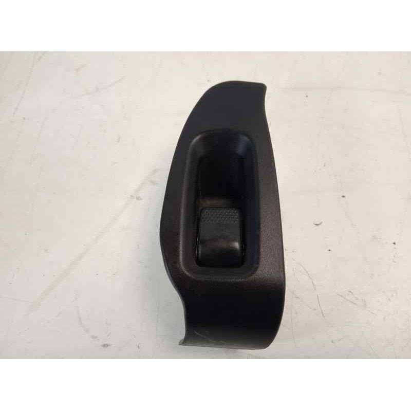 Recambio de mando elevalunas trasero derecho para subaru legacy berl./familiar b12 (be/bh) 2.5 16v cat referencia OEM IAM   