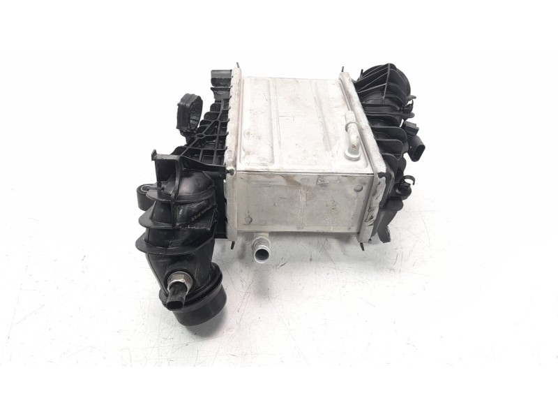 Recambio de intercooler para volvo xc60 referencia OEM IAM 32138750  