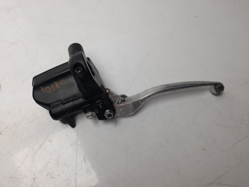 Recambio de bomba freno para kawasaki versys 650 versys 650 referencia OEM IAM 430150601  