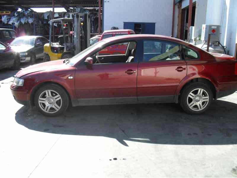 volkswagen passat berlina (3b2) del año 2000