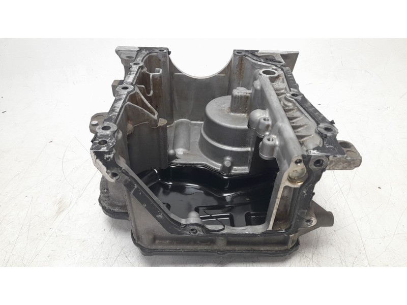 Recambio de carter para nissan micra v (k14) 0.9 cat referencia OEM IAM 111116195R  