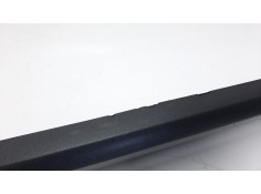 Recambio de moldura para land rover discovery 4 3.0 td v6 cat referencia OEM IAM 9H2220170AW   2