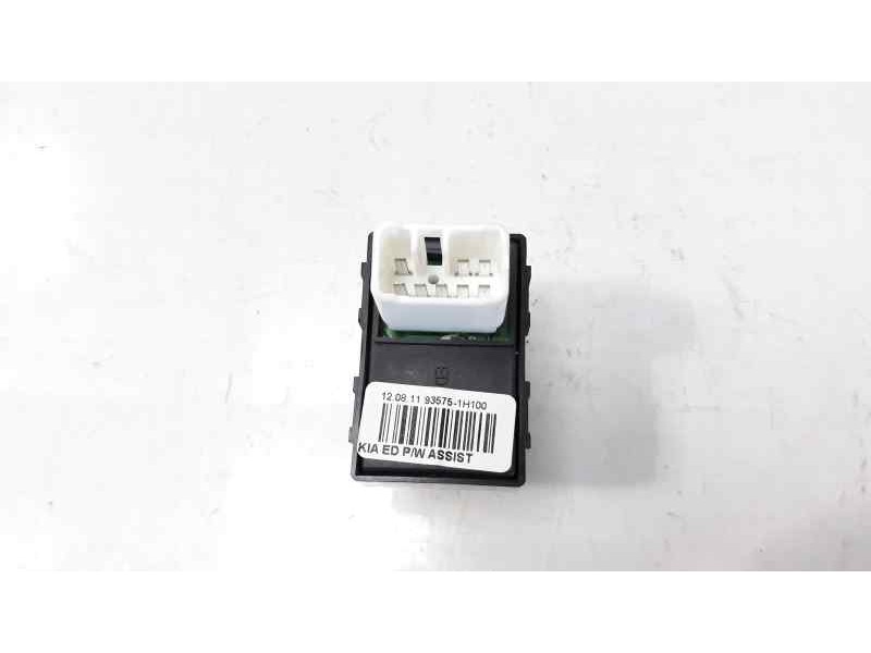 Recambio de mando elevalunas delantero derecho para kia pro_cee´d drive referencia OEM IAM 935751H000  