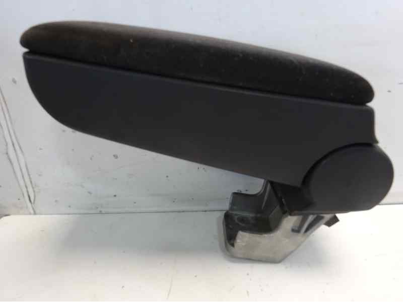 Recambio de apoyabrazos central para abarth stilo (192) referencia OEM IAM   