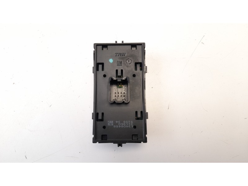 Recambio de mando elevalunas delantero izquierdo para opel astra k lim. 5türig 1.6 cdti dpf referencia OEM IAM 13408458  