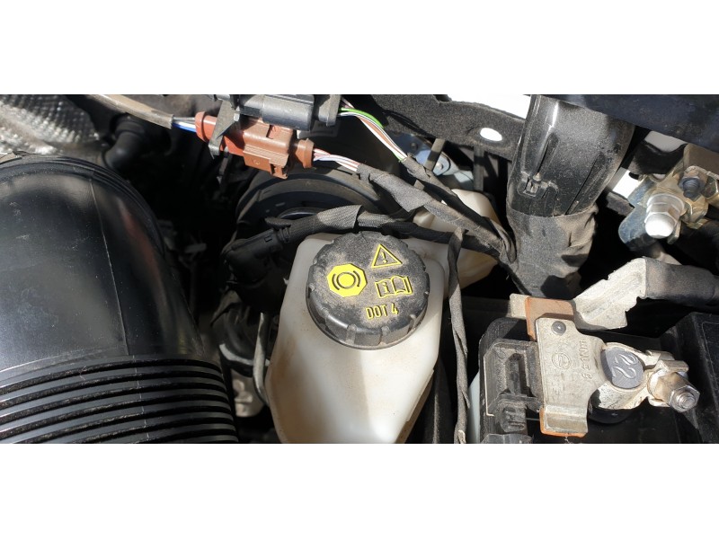 Recambio de servofreno para seat leon sportstourer (kl8) referencia OEM IAM 5WB614105AK  