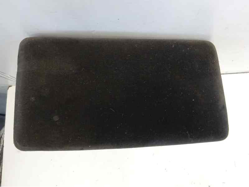 Recambio de apoyabrazos central para abarth stilo (192) referencia OEM IAM   