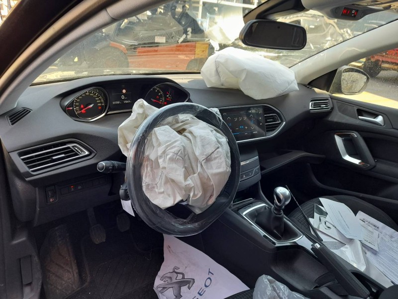 peugeot 308 del año 2013