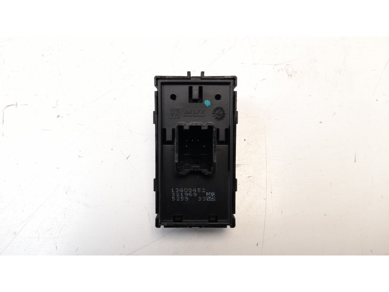 Recambio de mando elevalunas trasero derecho para opel astra k lim. 5türig 1.6 cdti dpf referencia OEM IAM 13408452  
