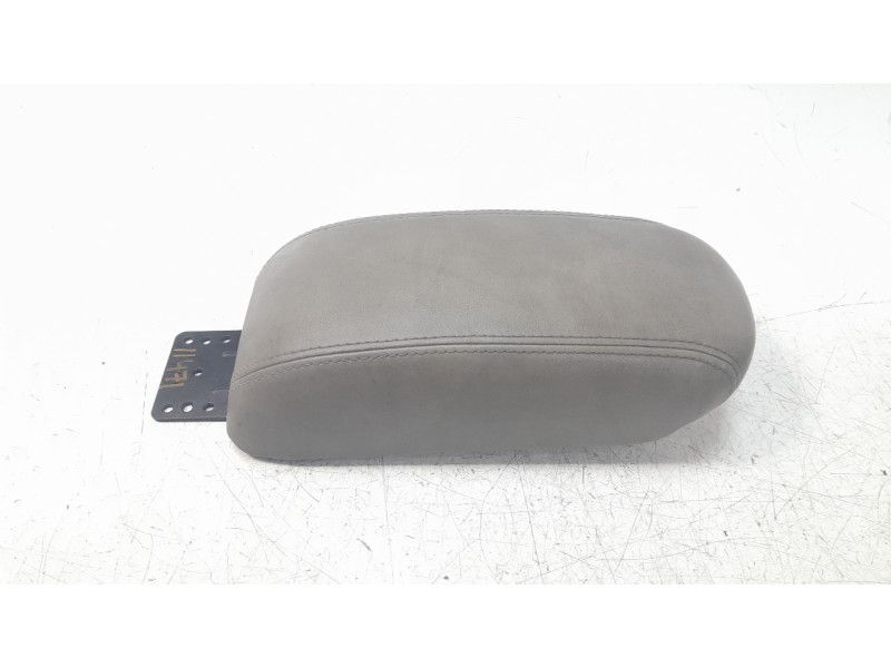 Recambio de apoyabrazos central para fiat tipo ii (356) sedan 1.6 jtdm 16v referencia OEM IAM 7356312980E  