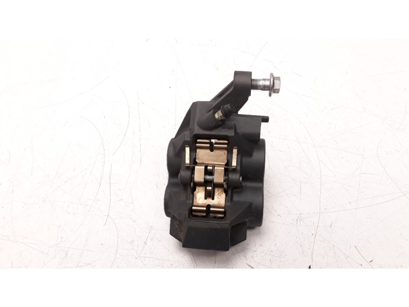 Recambio de pinza de freno delantera derecha para yamaha mt-07 referencia OEM IAM 1WS2580U00  