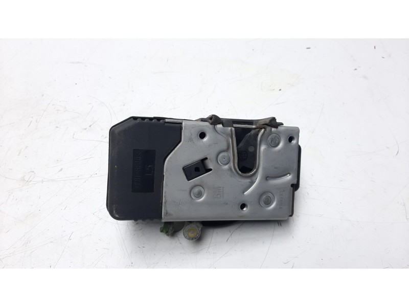 Recambio de cerradura puerta delantera izquierda para opel astra g berlina 1.6 16v referencia OEM IAM 24414116  