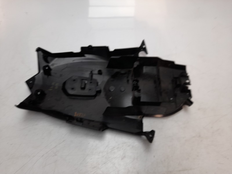Recambio de guardabarros trasero para kawasaki versys 650 versys 650 referencia OEM IAM 350230389  