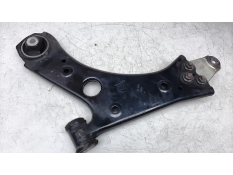 Recambio de brazo suspension inferior delantero derecho para fiat tipo ii (356) sedan 1.6 jtdm 16v referencia OEM IAM 0052011612