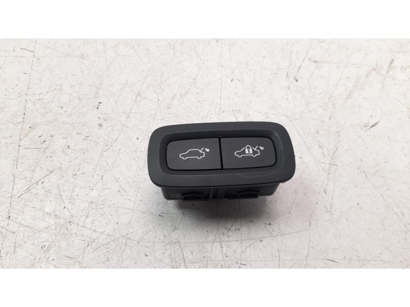 Recambio de mando elevalunas trasero izquierdo para volvo xc60 referencia OEM IAM 31433408  