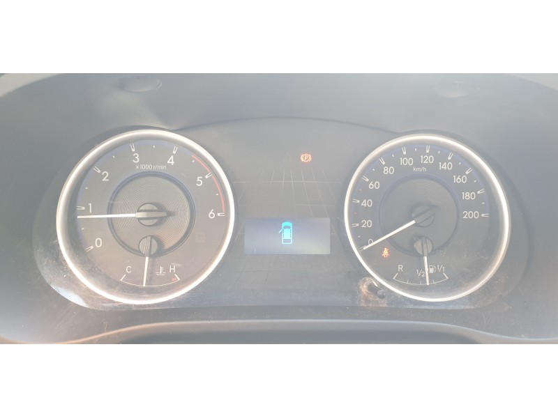 Recambio de cuadro instrumentos para toyota hilux vii 2.4 d referencia OEM IAM 83800FC871  